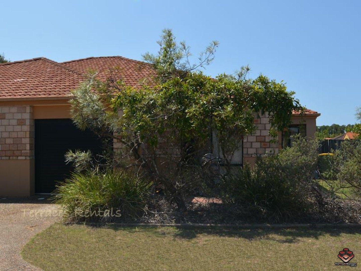 3 bedrooms Villa in ID:21105783/24 Amsonia Court ARUNDEL QLD, 4214