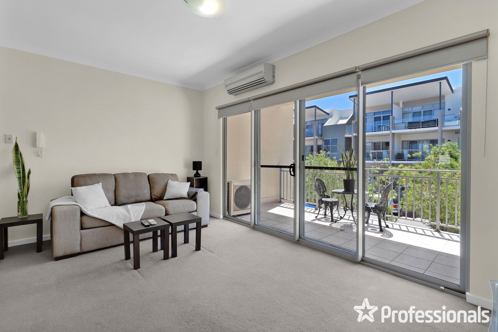 13/6 Ibera Way, Success WA 6164, Image 0