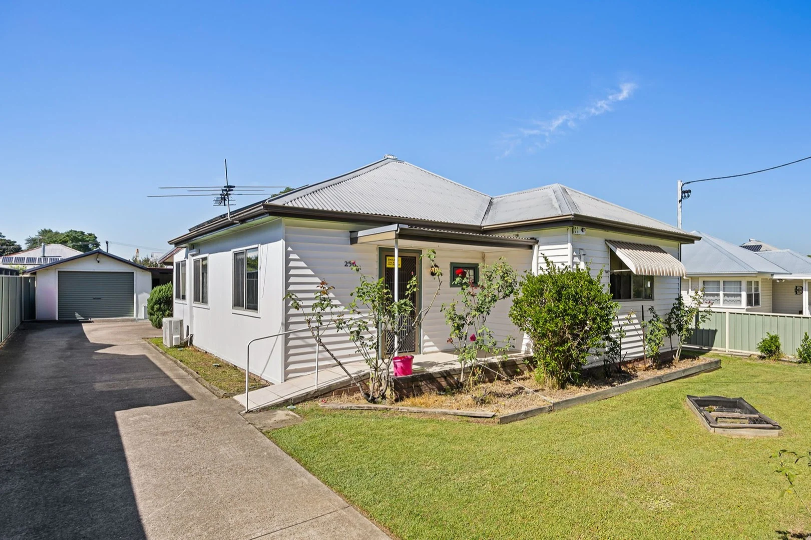 256 Vincent Street, Cessnock NSW 2325