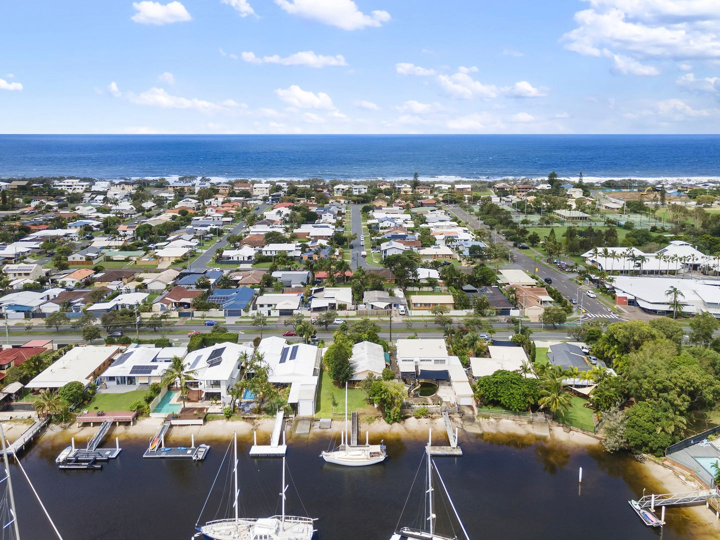 Sold 108 Point Cartwright Dr, Buddina QLD 4575 on 15 Jun 2022 ...