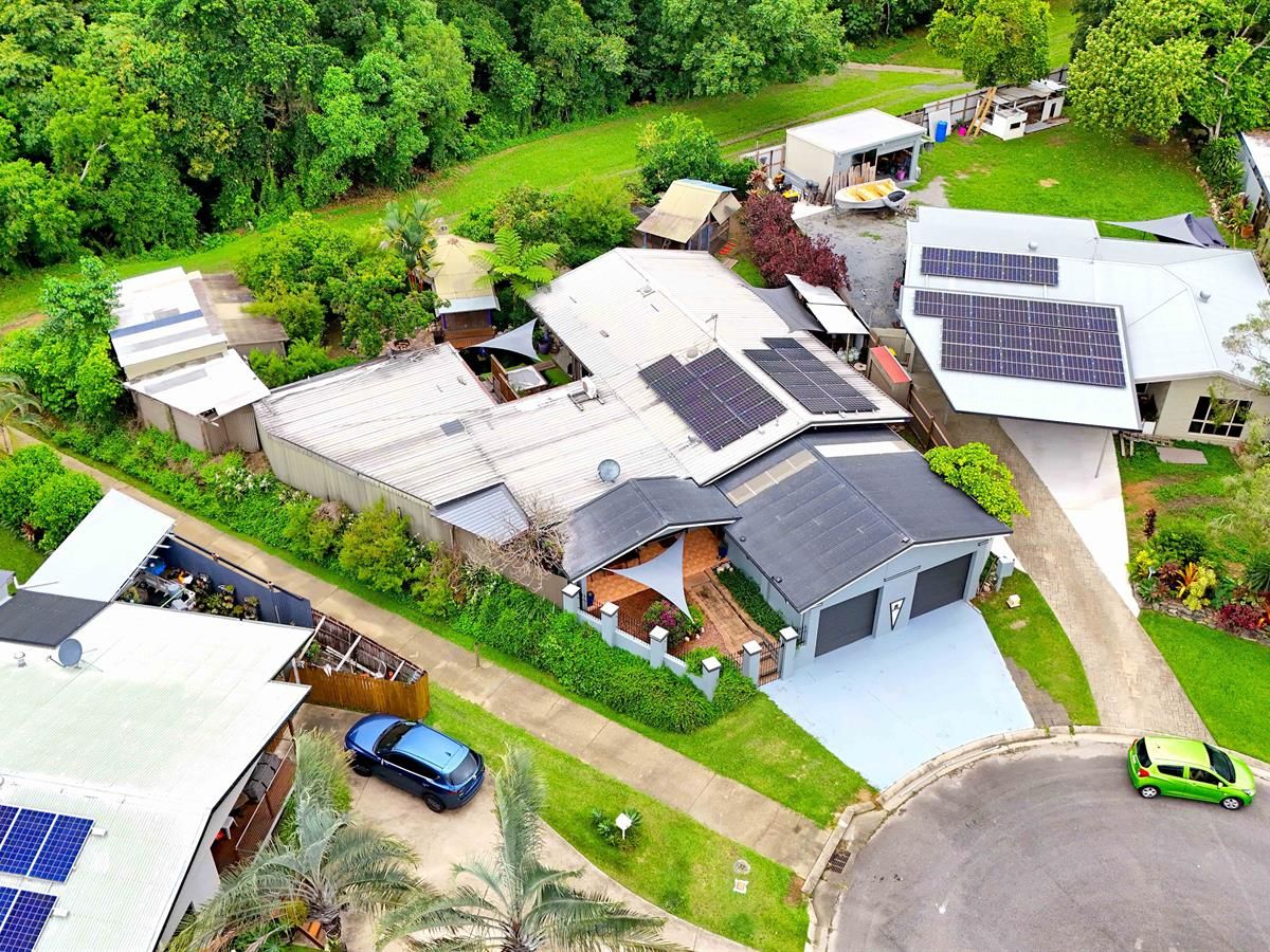 3 bedrooms House in 2 Turner Close GORDONVALE QLD, 4865