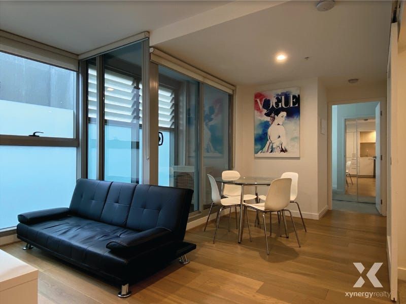 2 bedrooms Apartment / Unit / Flat in 303/36 La Trobe Street MELBOURNE VIC, 3000