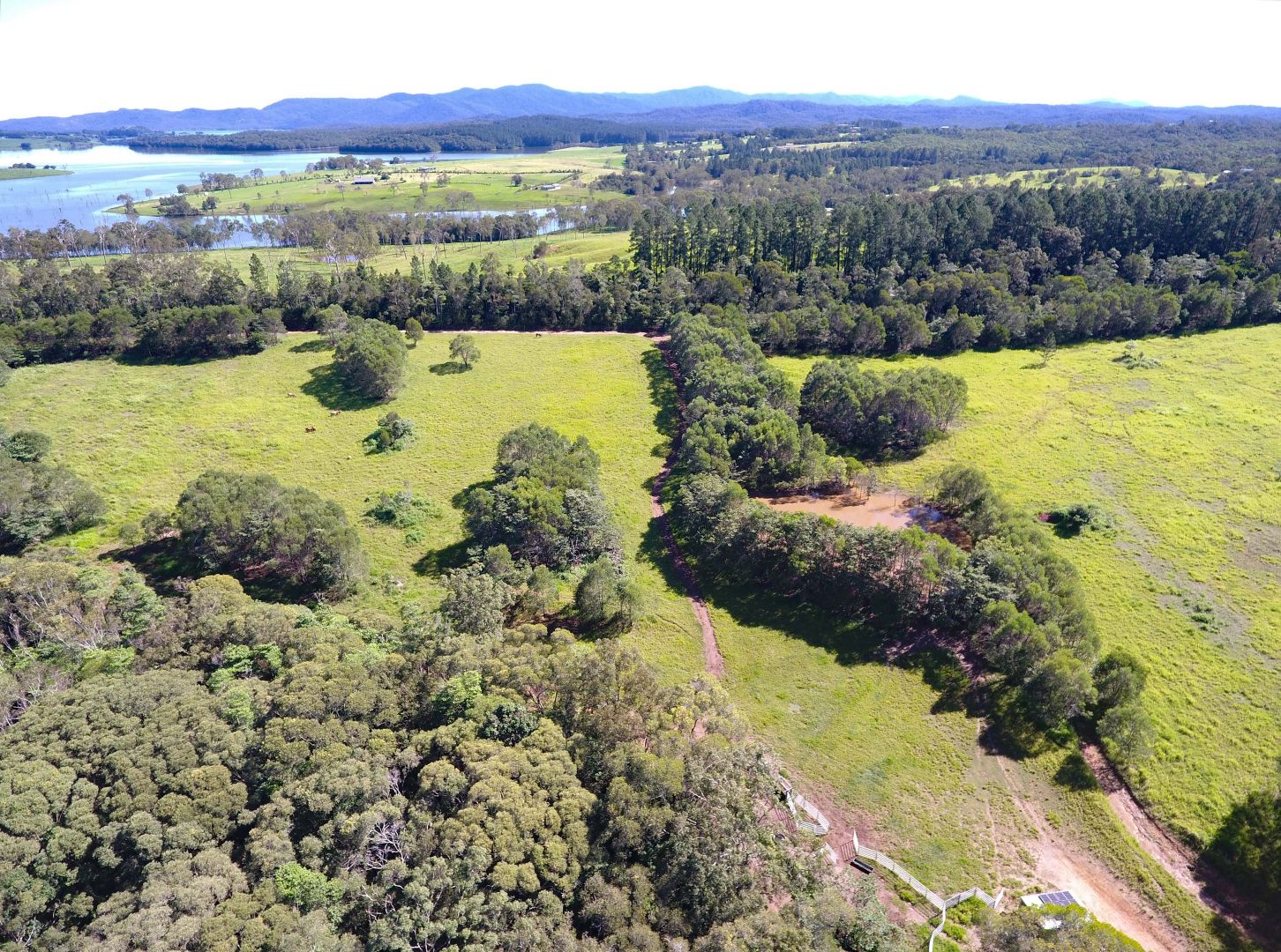 Lake Barrine QLD 4884, Image 2