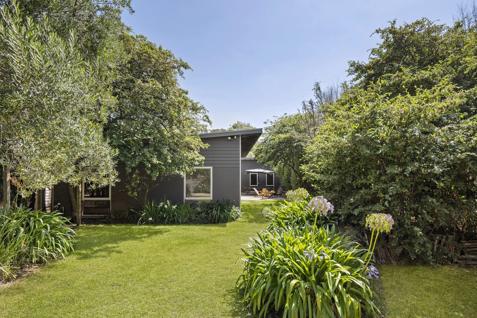 38 Fern Grove, Rye VIC 3941