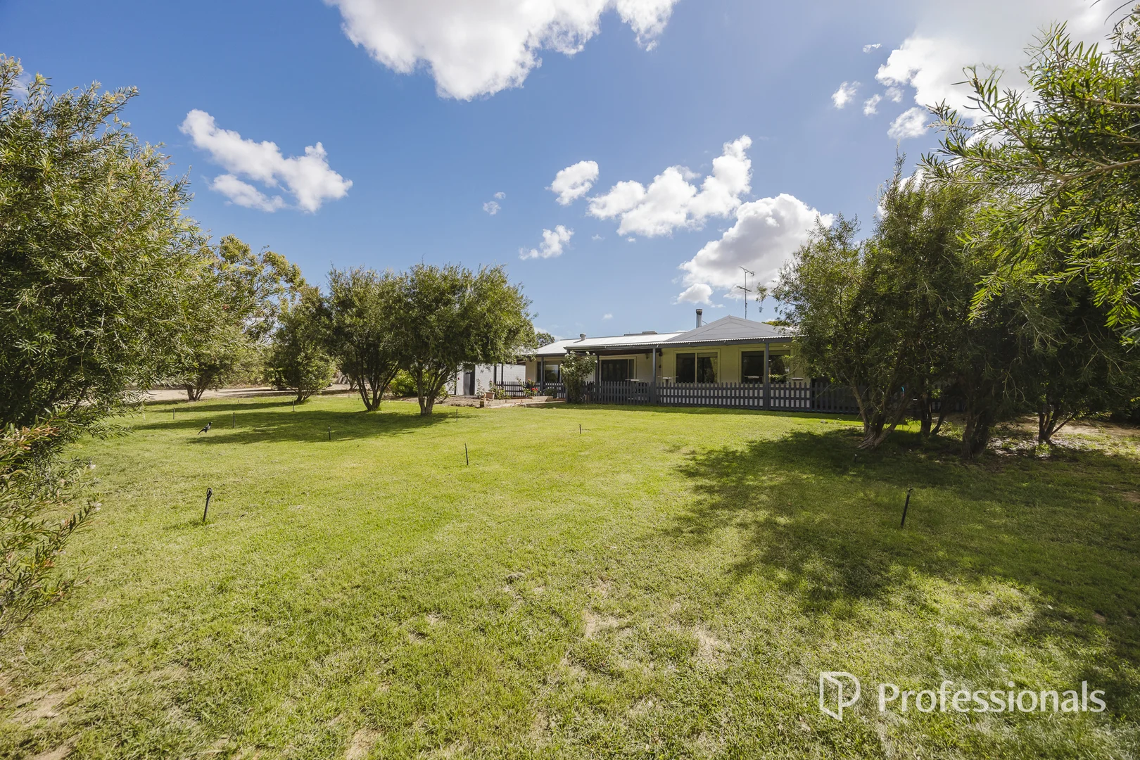 Additional image 2 of 64 Seaflower Way, Gabbadah WA 6041