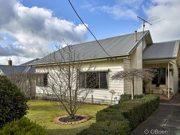 26 Hopetoun Road, Drouin VIC 3818