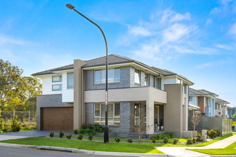 5 bedrooms House in 2 Pampa Road BOX HILL NSW, 2765