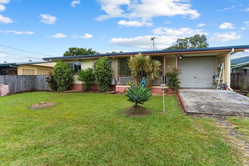 3 bedrooms House in 15 Maria Street WOREE QLD, 4868