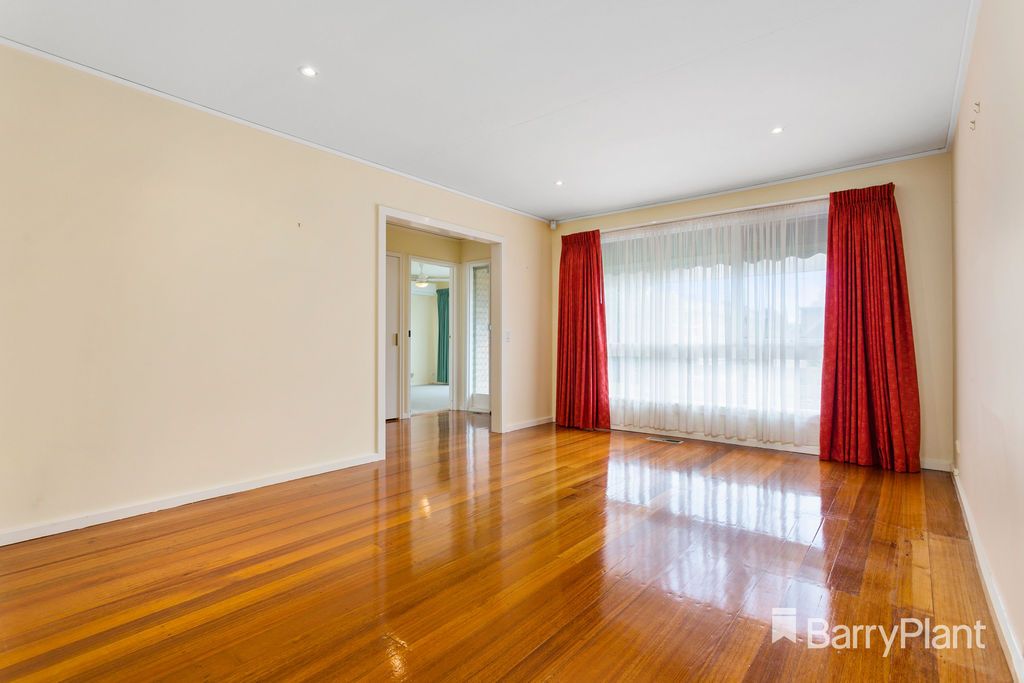 22 Swift Drive, Glen Waverley VIC 3150, Image 2