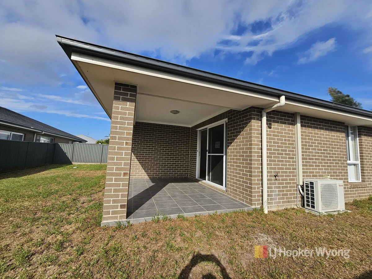 Additional image 16 of 23 Olivia Boulevard, Hamlyn Terrace NSW 2259