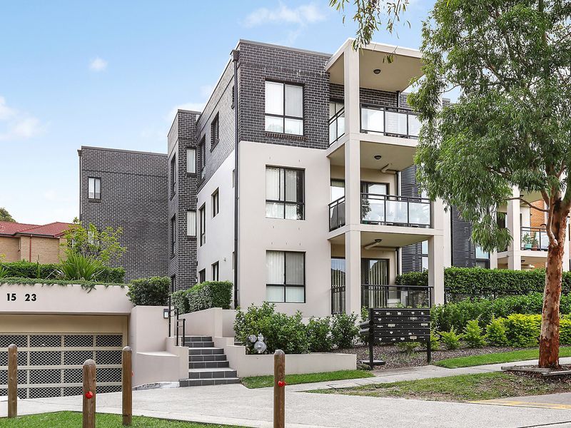 17 15 23 Premier Street Gymea Nsw 2227 Apartment For Rent 720 Domain