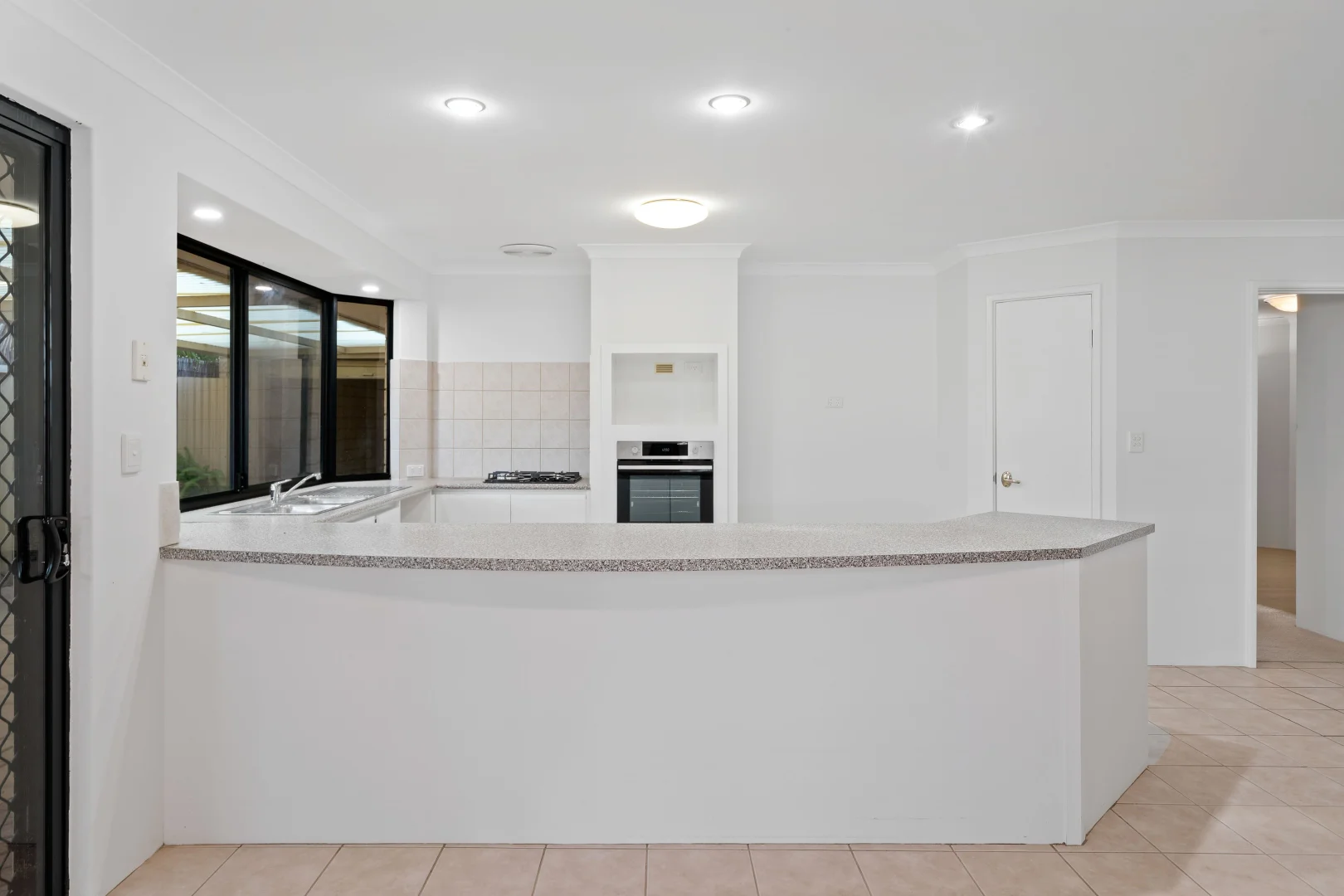 Additional image 14 of 4 Balmoral Parade, Halls Head WA 6210