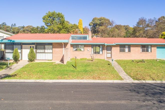 Picture of 2 Moyes Street, ARMIDALE NSW 2350