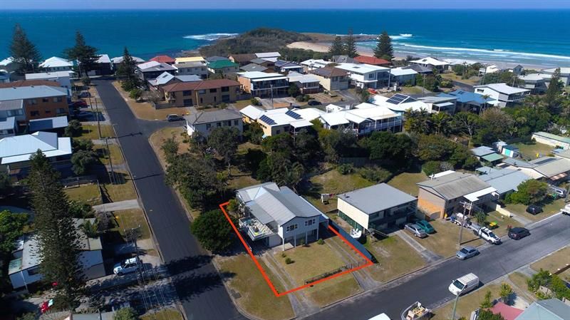 2 Harwood St, Yamba NSW 2464, Image 0