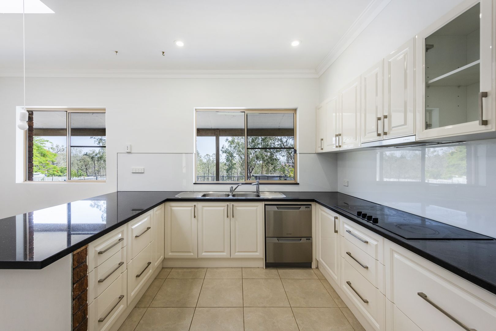 52 Hampton Road, Waterview Heights NSW 2460, Image 2