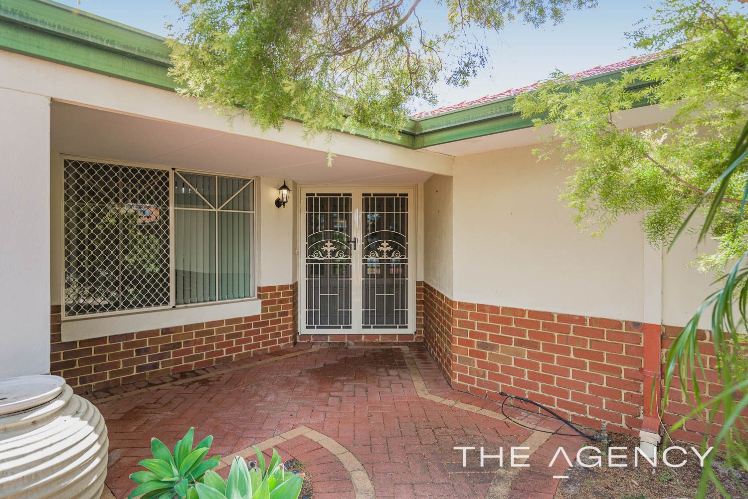 6 St Claire Gardens, Atwell WA 6164, Image 1