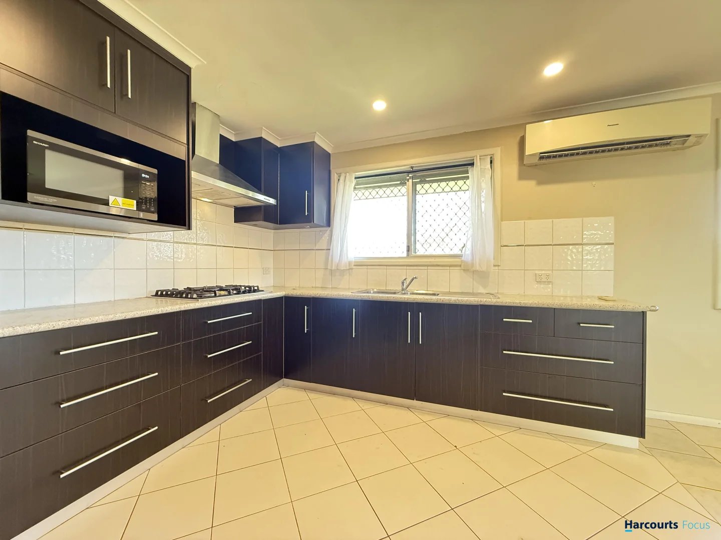 Additional image 10 of 5 Hill Place, Millars Well WA 6714