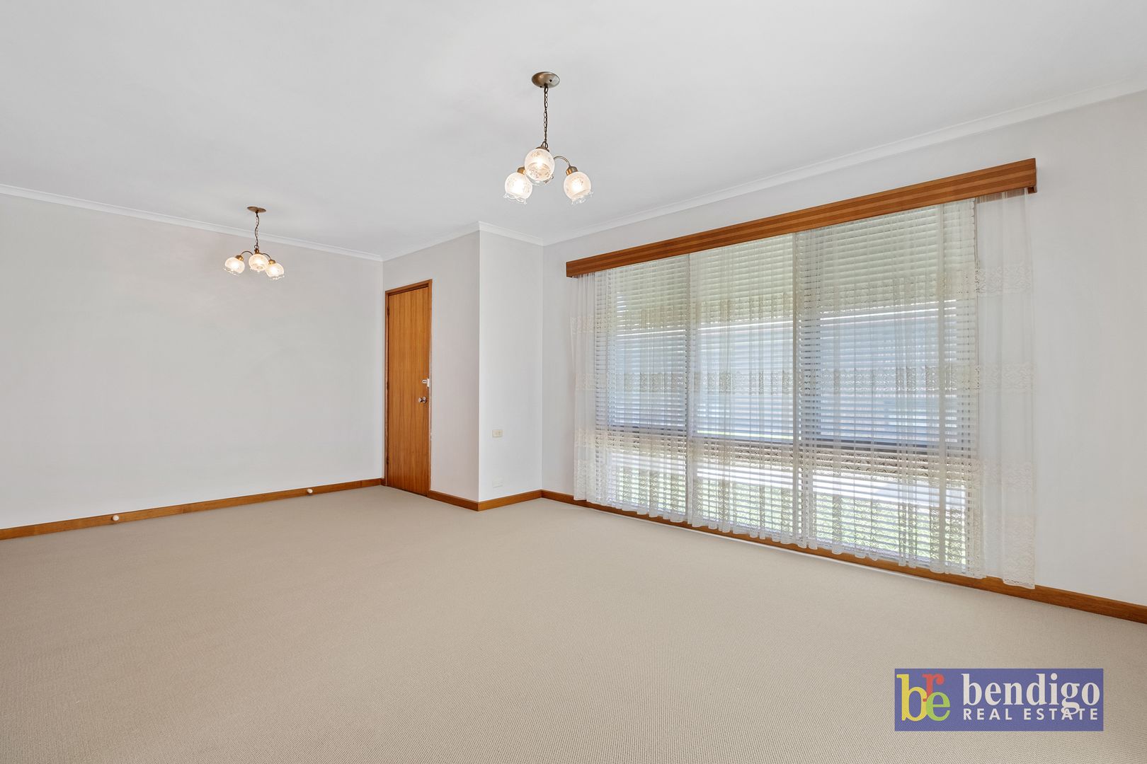 4/2 Rodney Street, Flora Hill VIC 3550, Image 2