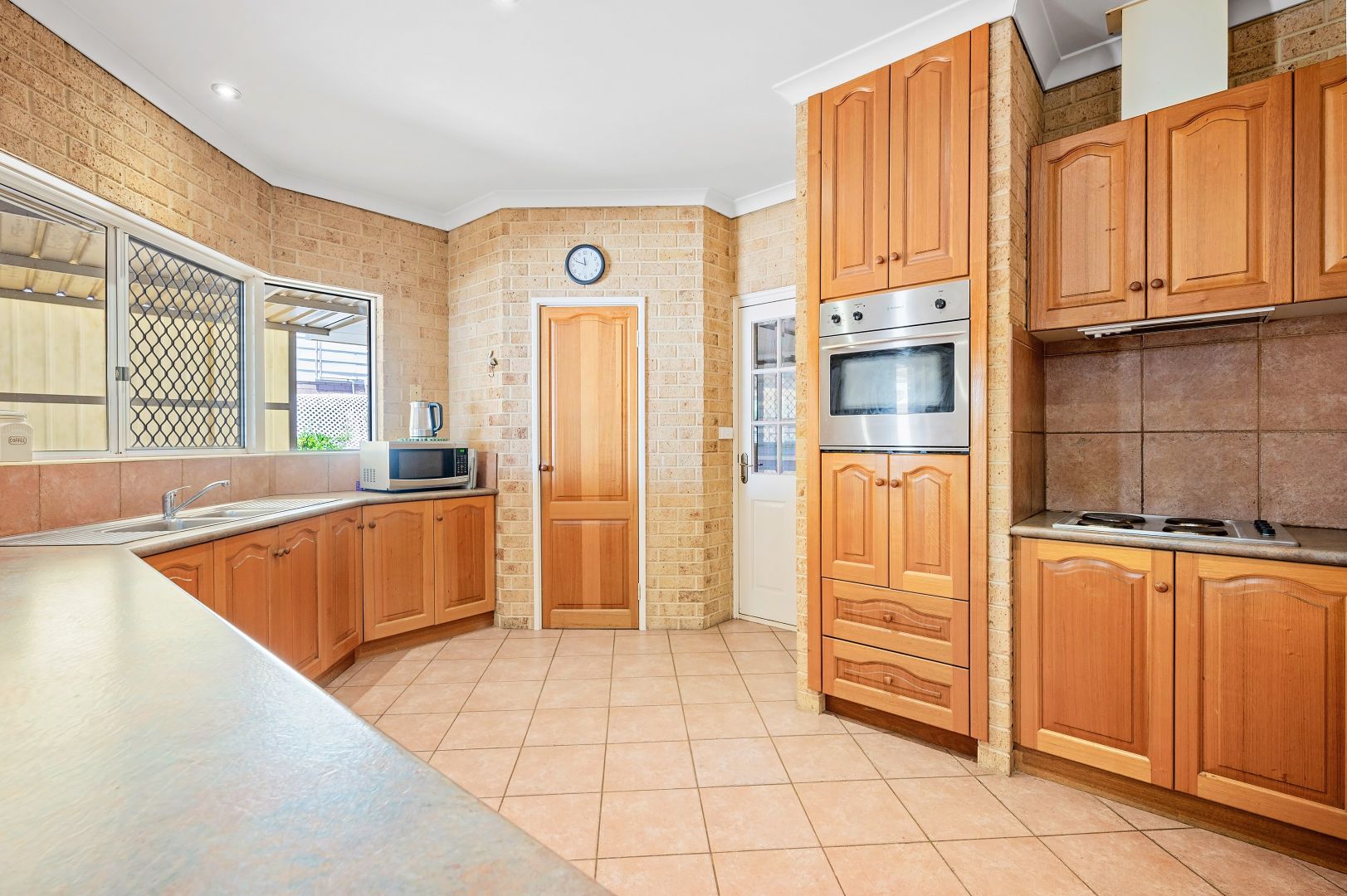 21 King Road, East Bunbury WA 6230, Image 2