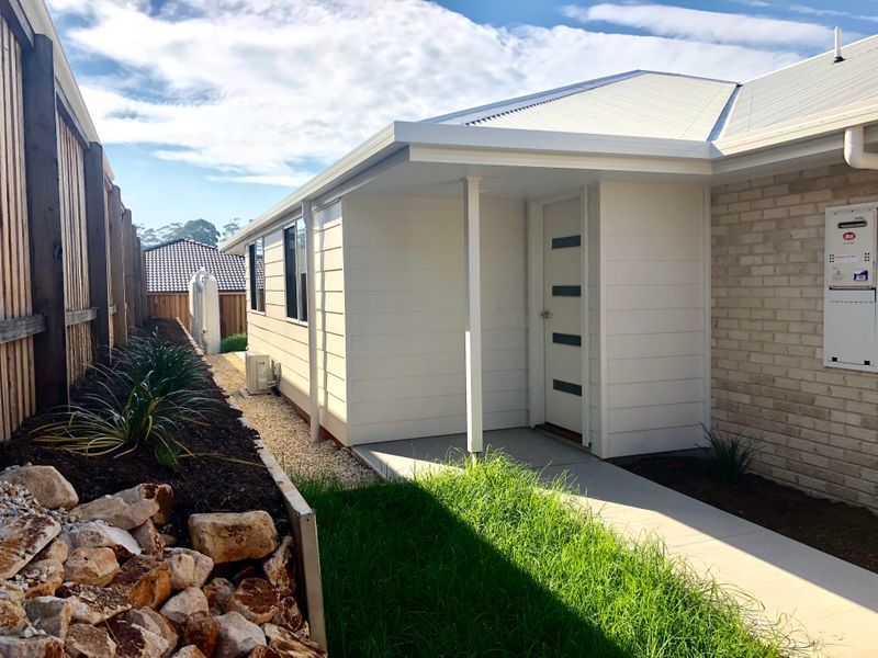 15A Clunes Street, Port Macquarie NSW 2444 Semidetached For Rent