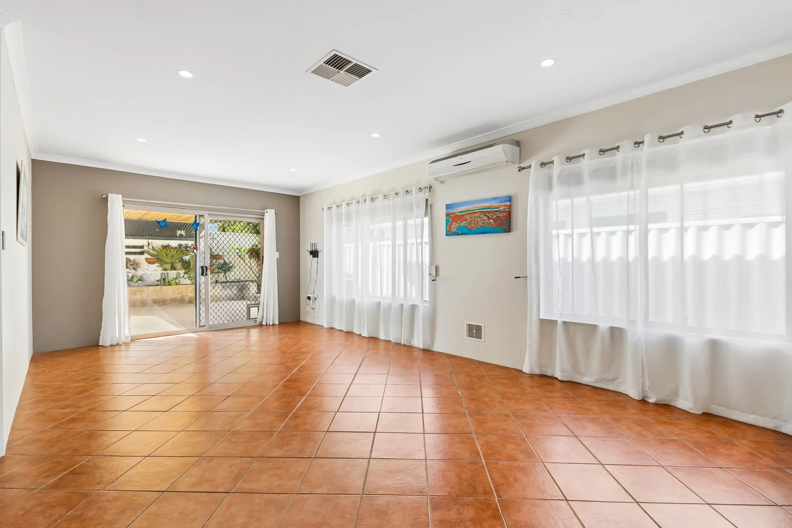 Additional image 11 of 24 Whimbrel Parade, Bennett Springs WA 6063