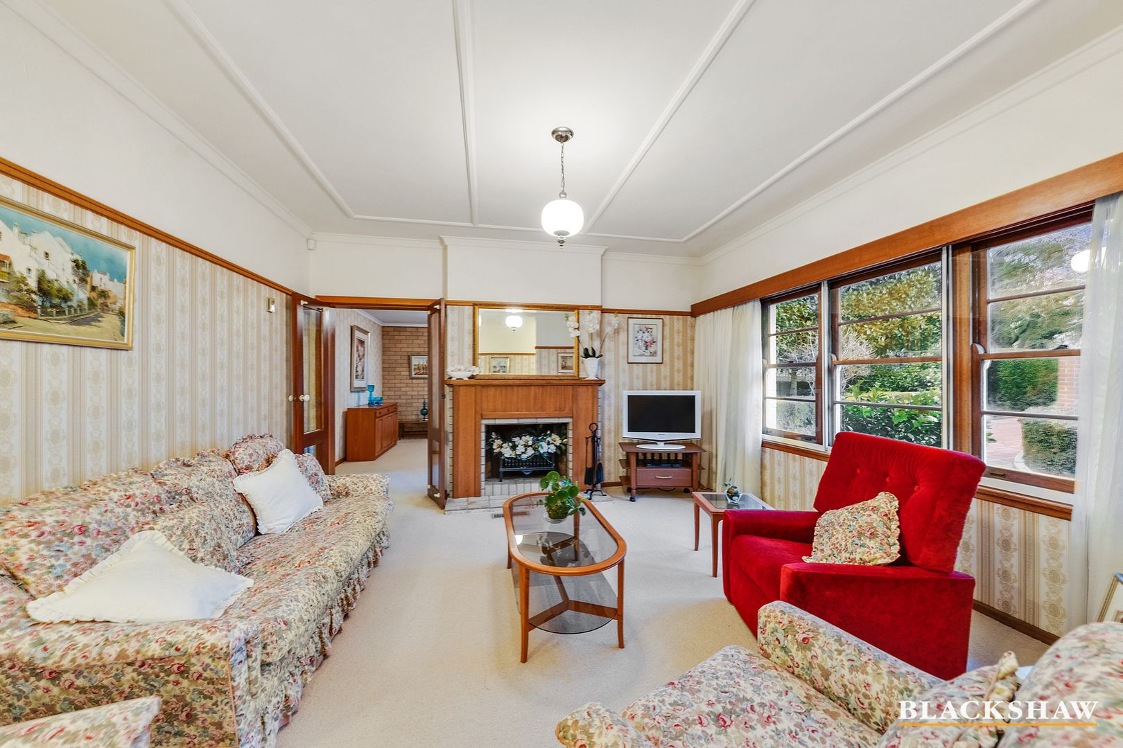 61 Captain Cook Crescent, Griffith ACT 2603, Image 2