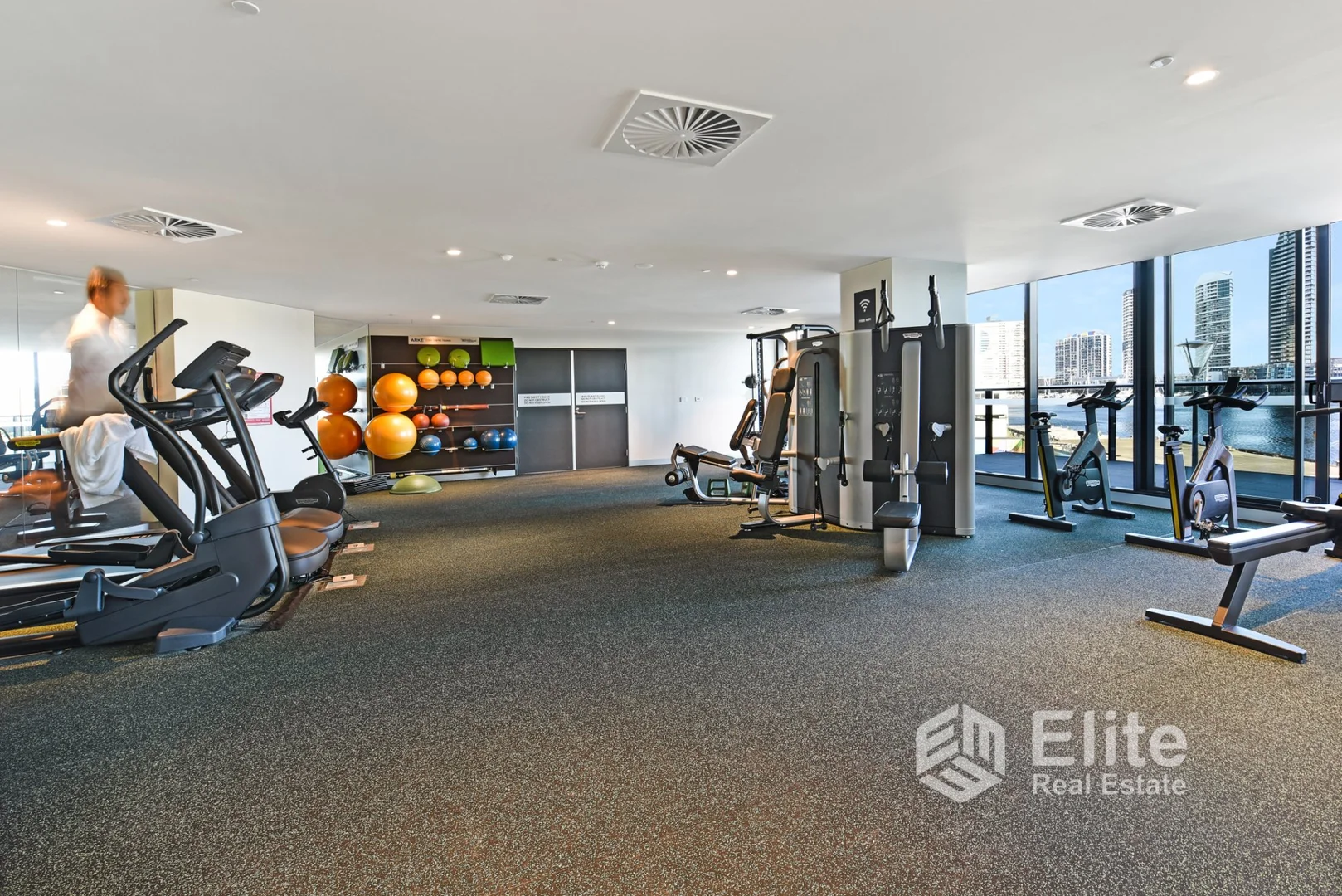 Additional image 9 of 812/915 Collins Street, Docklands VIC 3008