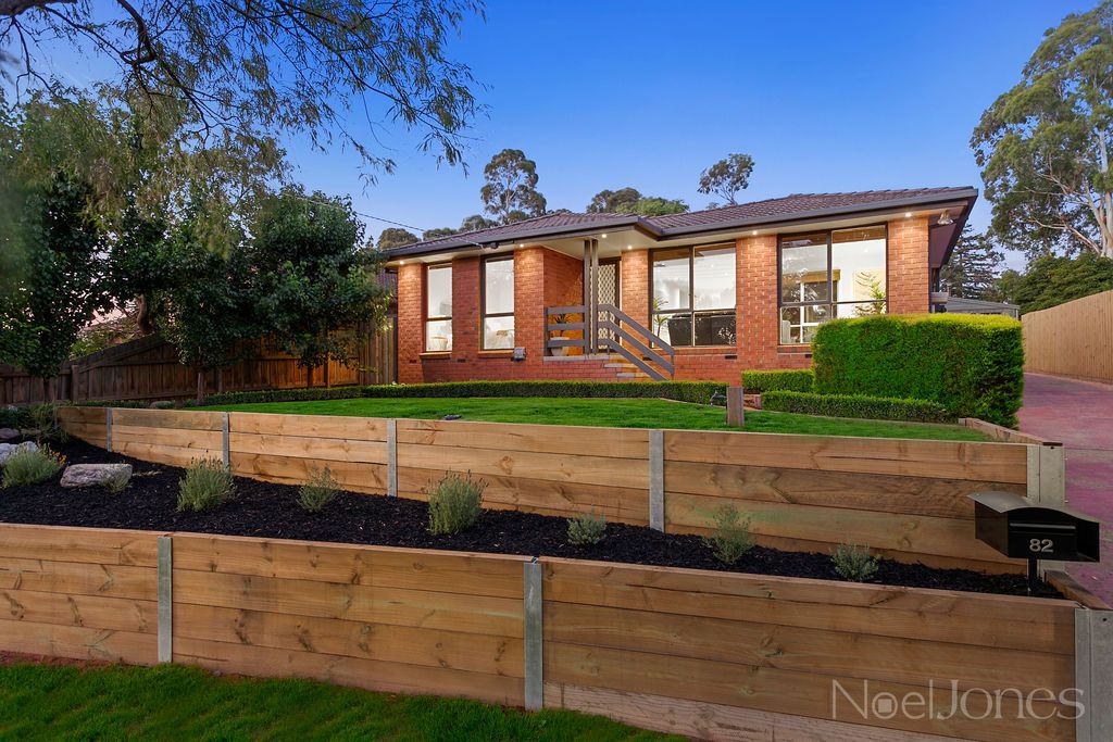 82 Langdale Drive, Croydon Hills VIC 3136, Image 0