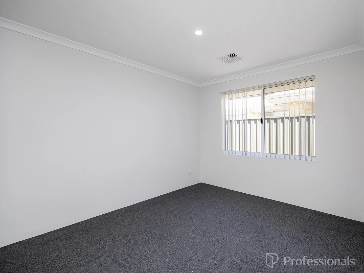 Additional image 17 of 26 Robbins Grove, Eglinton WA 6034