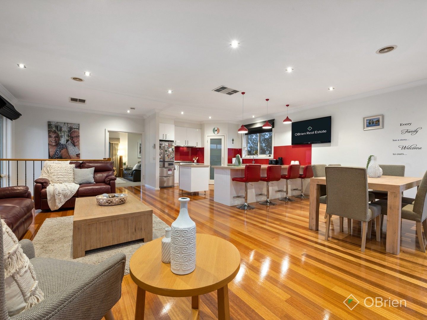 8 Mashie Terrace, Sandhurst VIC 3977, Image 0