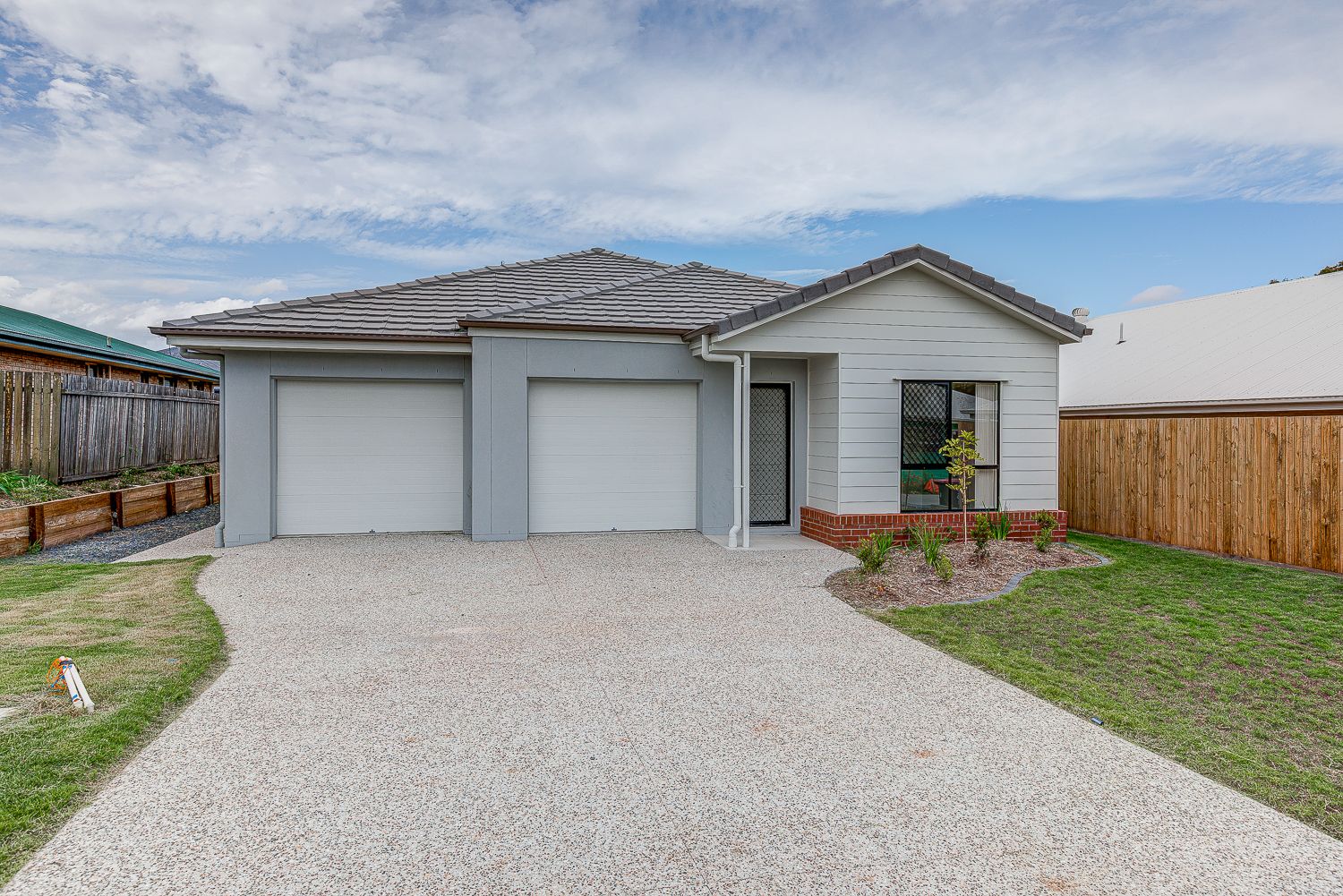 2 bedrooms House in 2/27 Crisci Street MARSDEN QLD, 4132