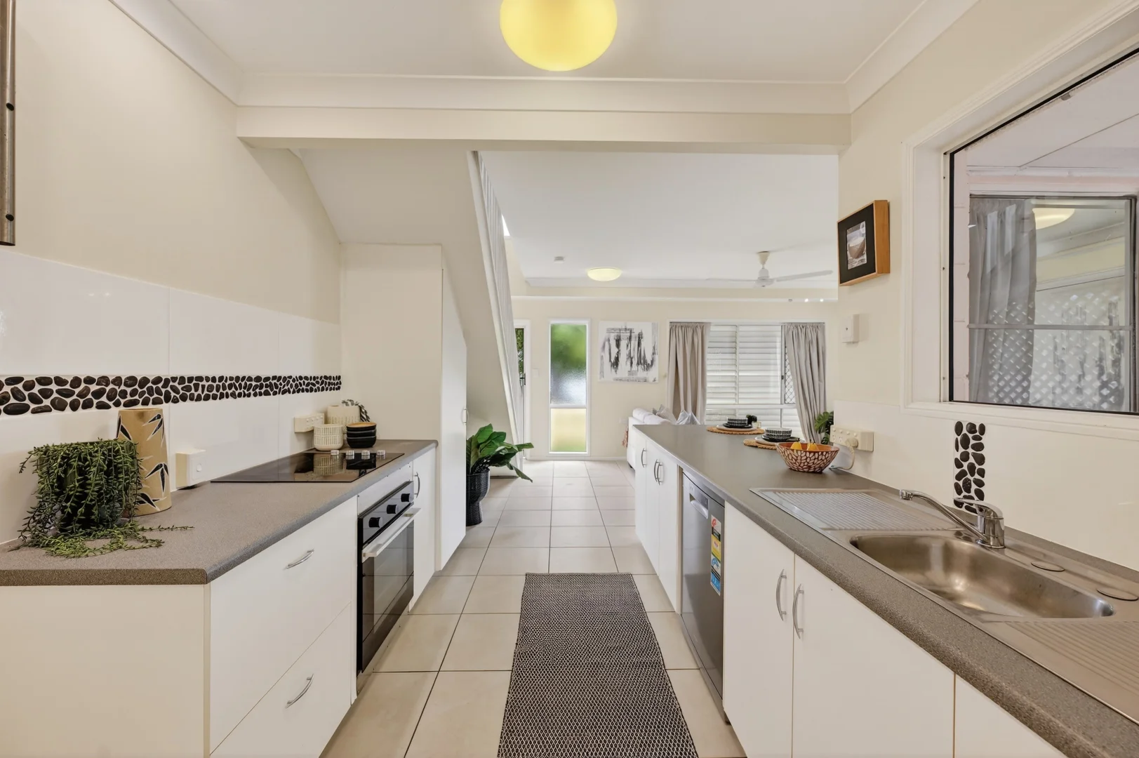 Additional image 7 of 1/22 Gladstone Street, Pimlico QLD 4812