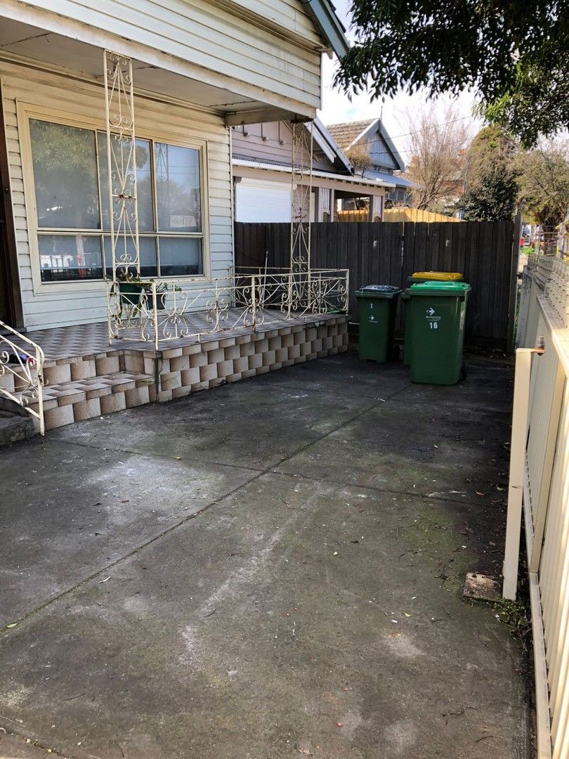 3 bedrooms House in 16 Raleigh St FOOTSCRAY VIC, 3011