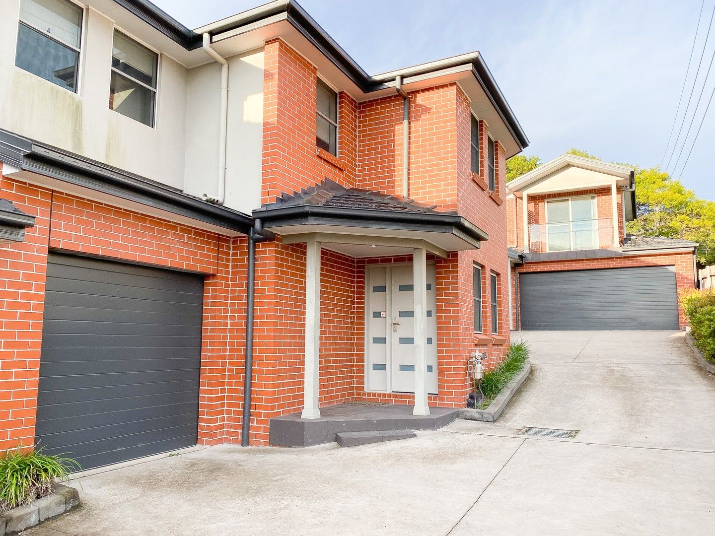 2 bedrooms Townhouse in 2/69 Date Street ADAMSTOWN NSW, 2289