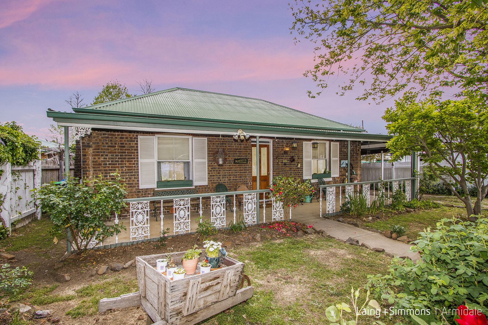144 Allingham Street, Armidale Property History & Address Research