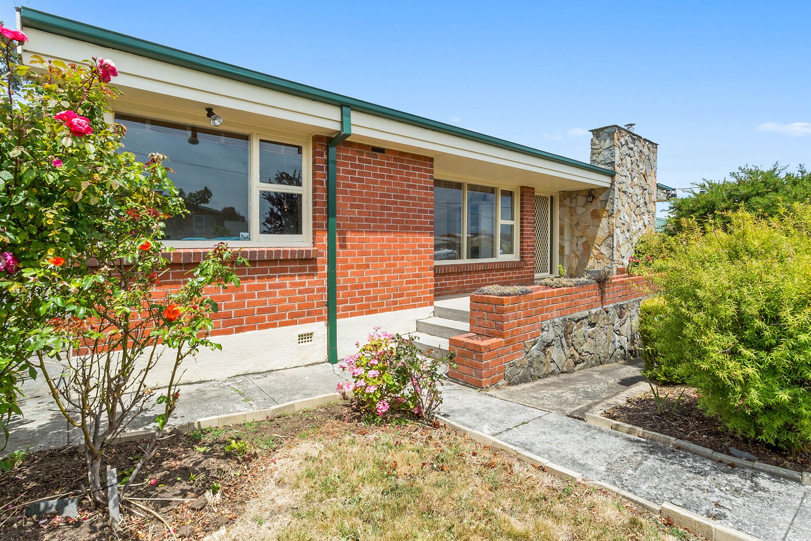 21 Ronneby Road, Newnham TAS 7248