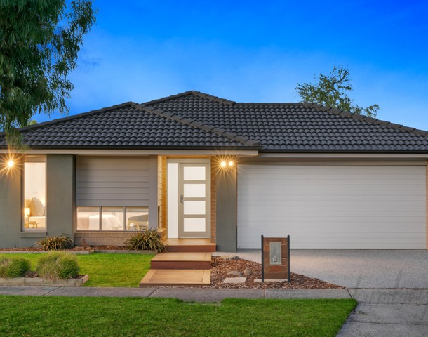 30 Marlowe Grange, Mernda VIC 3754