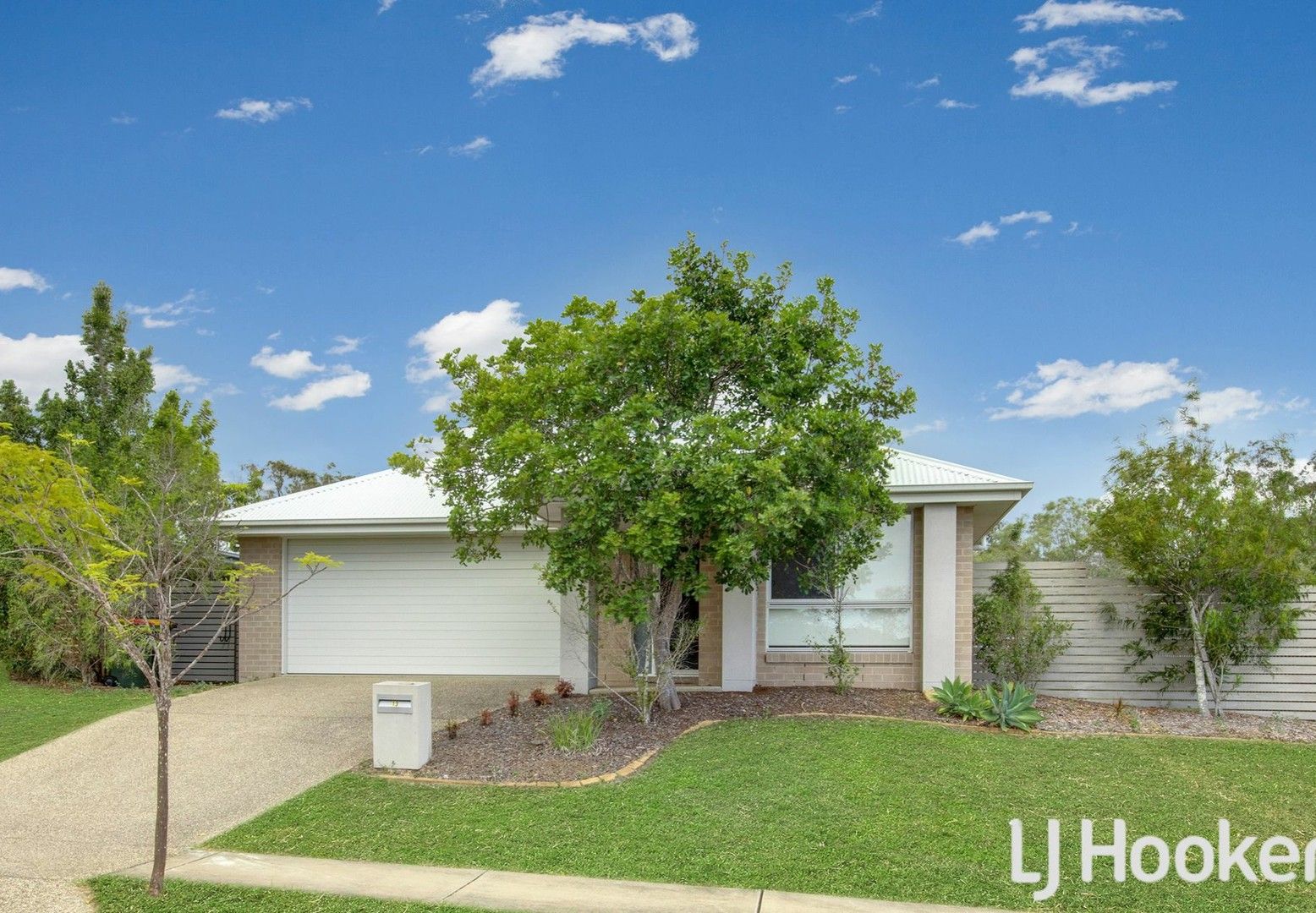 13 Lenthall Street, Boyne Island QLD 4680, Image 0