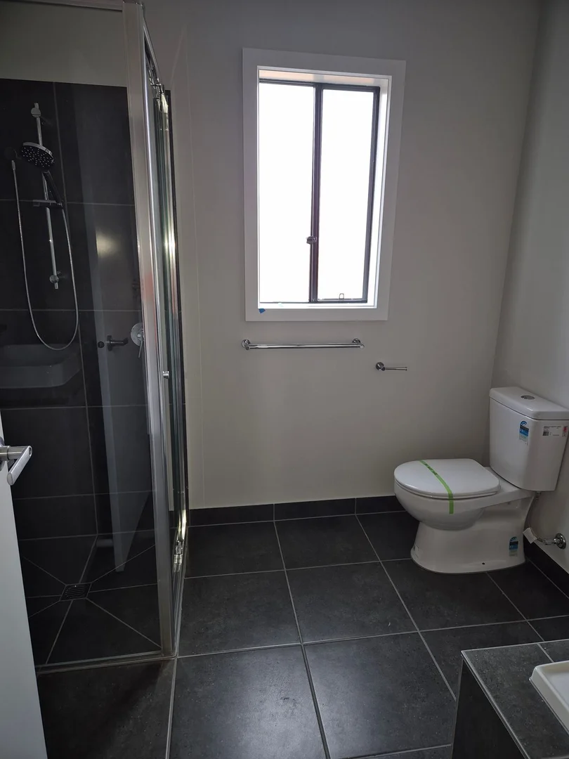 Additional image 5 of 22 Maggie Crescent, Mambourin VIC 3024