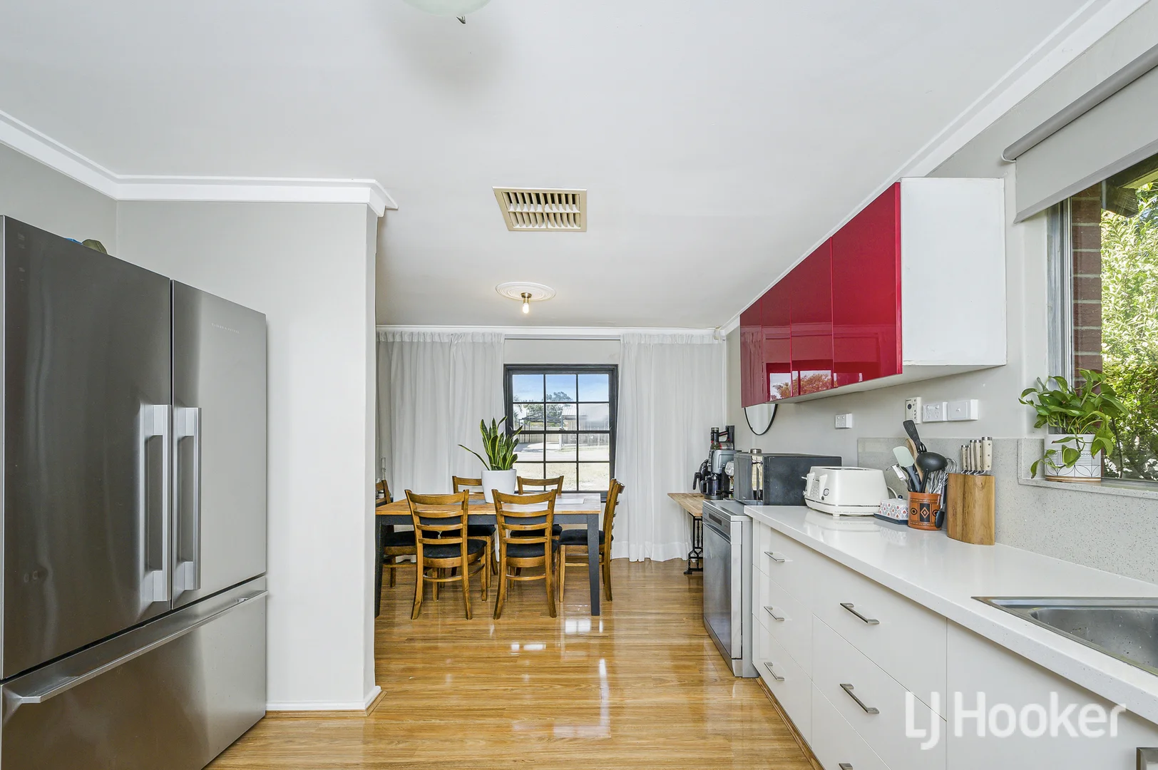 Additional image 6 of 25 Lyrebird Way, Thornlie WA 6108