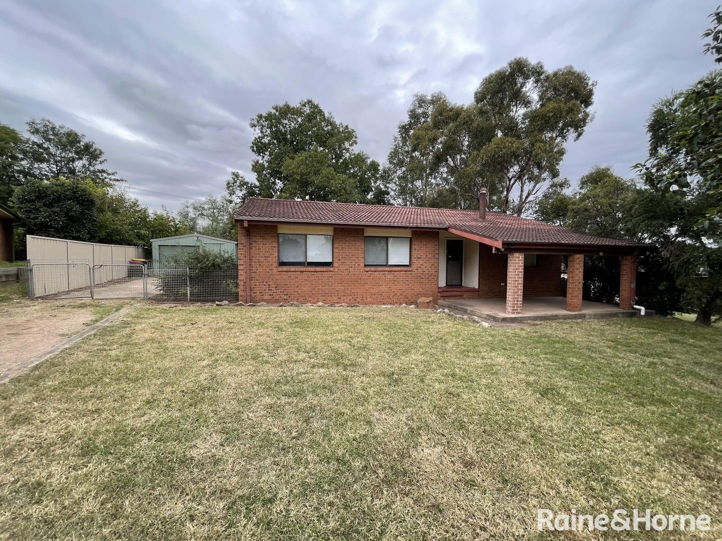 3 bedrooms House in 8 Dalwood Place MUSWELLBROOK NSW, 2333