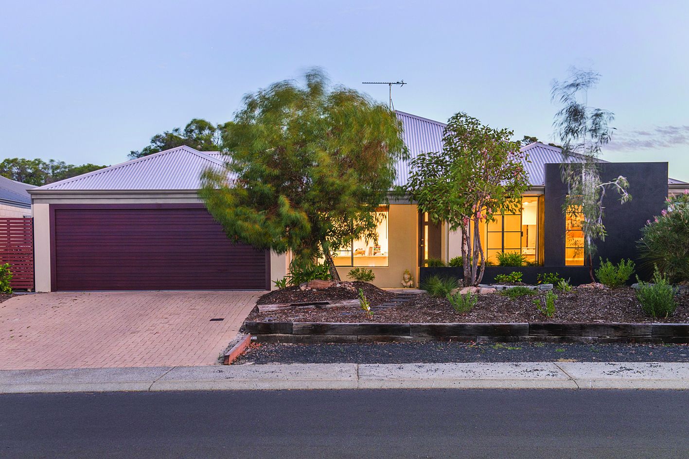 4 bedrooms House in 66 Monclair Circuit DUNSBOROUGH WA, 6281