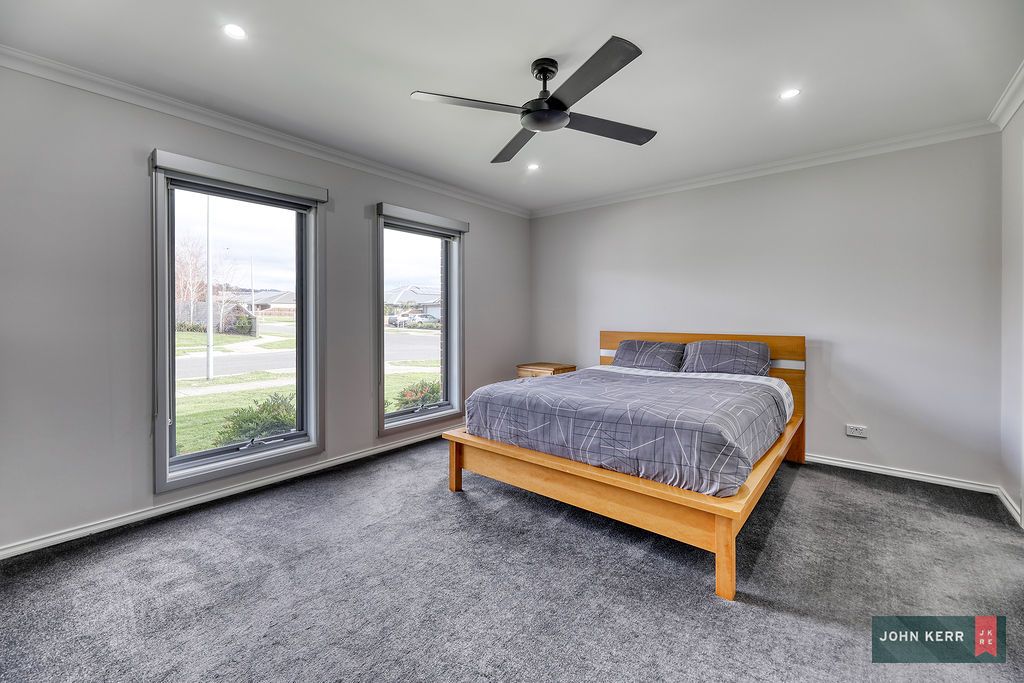 1 Flores Street, Trafalgar VIC 3824, Image 1