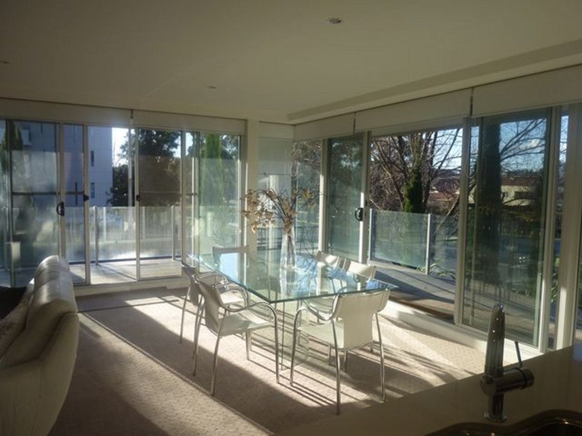 2 bedrooms Apartment / Unit / Flat in 3/32 Canberra Avenue FORREST ACT, 2603