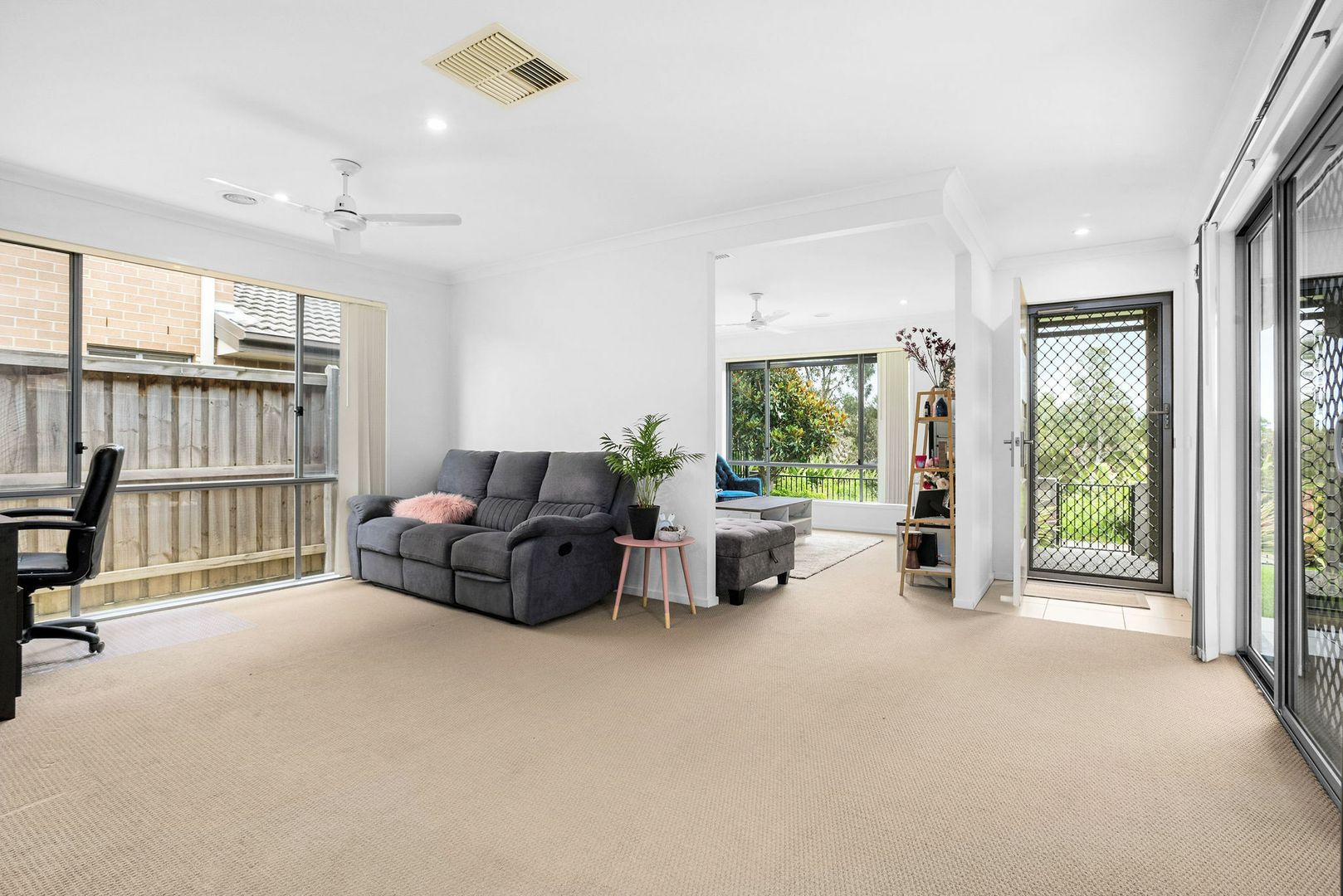 5 Bunyip Lane, Clyde North VIC 3978, Image 2