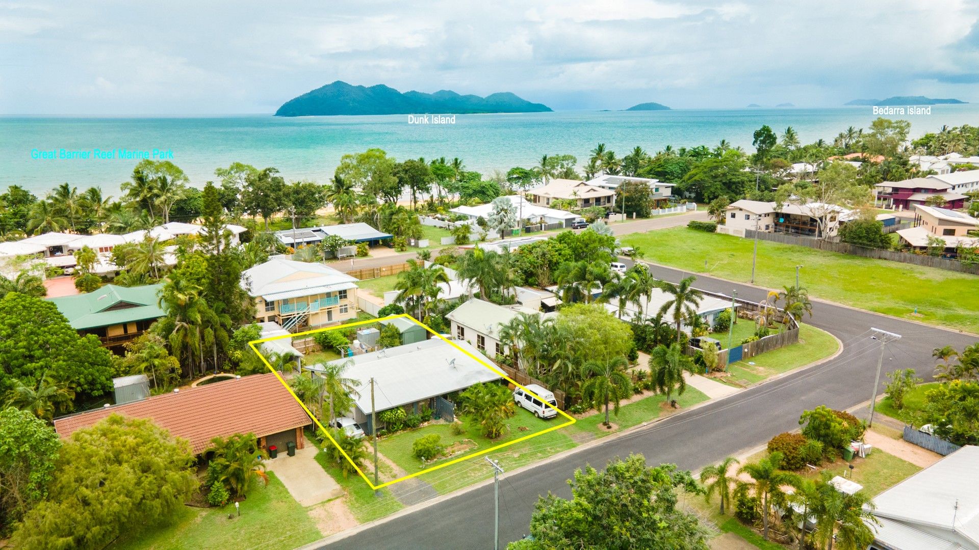 1 & 2/6 Holland Street, Wongaling Beach QLD 4852, Image 0