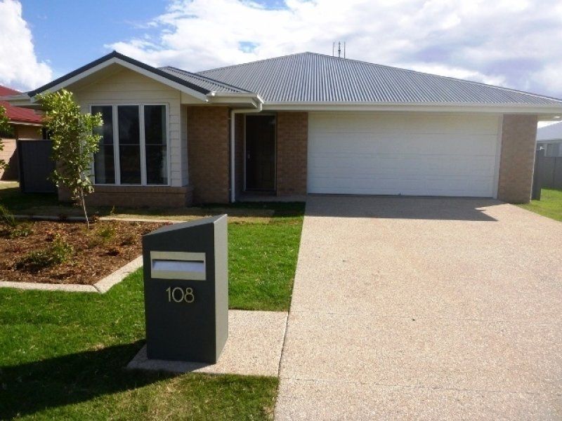 4 bedrooms House in 108 Windmill Road CHINCHILLA QLD, 4413