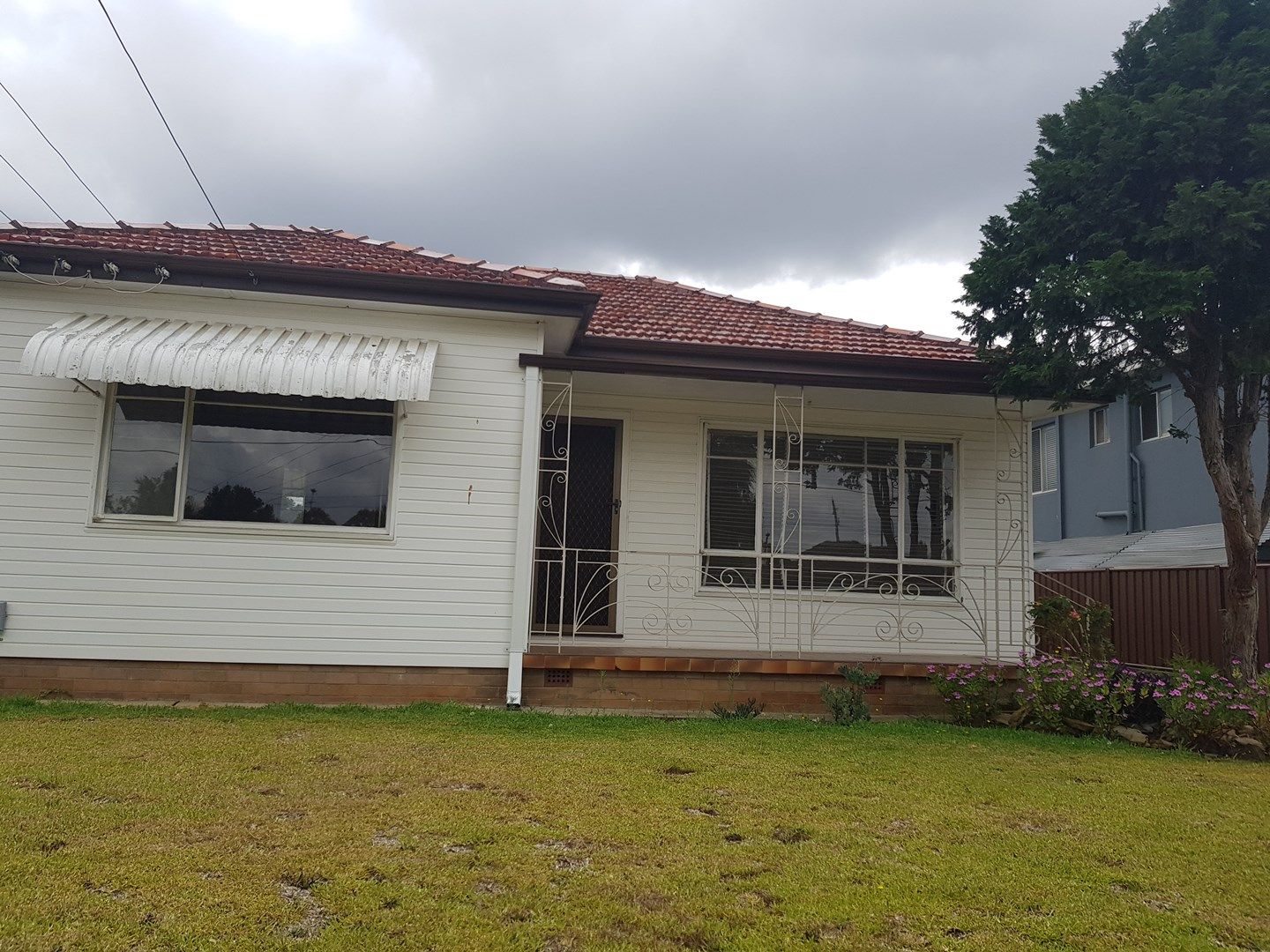2 bedrooms House in 28 Pearce Street LIVERPOOL NSW, 2170