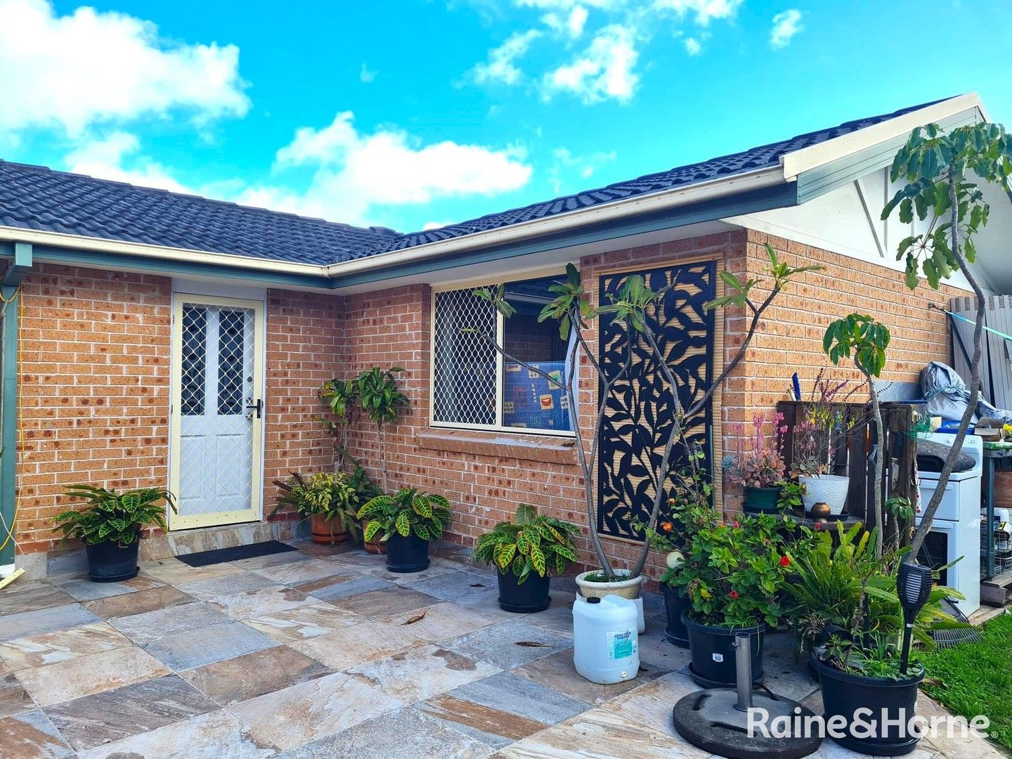 1 bedrooms House in 76A Matthews Square INGLEBURN NSW, 2565