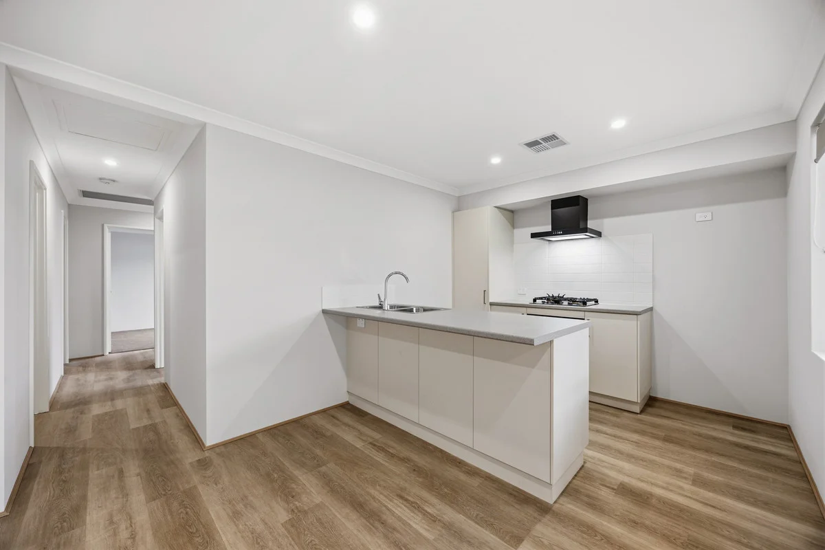 Additional image 7 of 6b Oxbow Rise, Wellard WA 6170